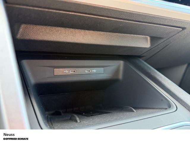 Seat Leon Sportstourer FR TDI DSG AHK NAVI SITZHEIZUN