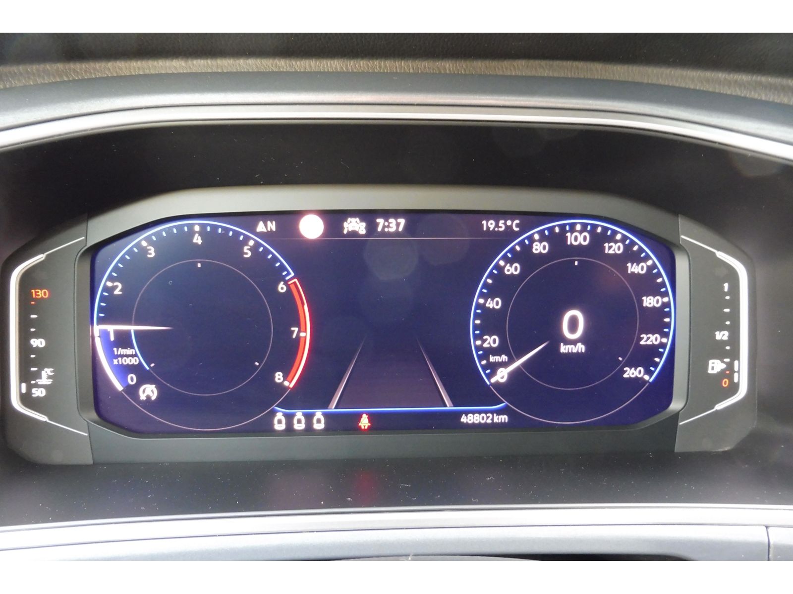 Volkswagen T-ROC Style 1.5 TSI - Samsaru's Car Outlet
