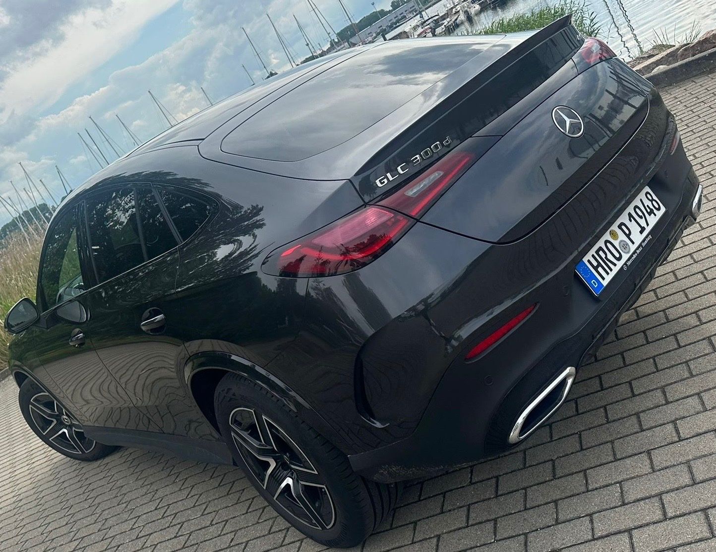 Mercedes-Benz GLC 300d Coupe 4Matic Edition AMG Line Panorama