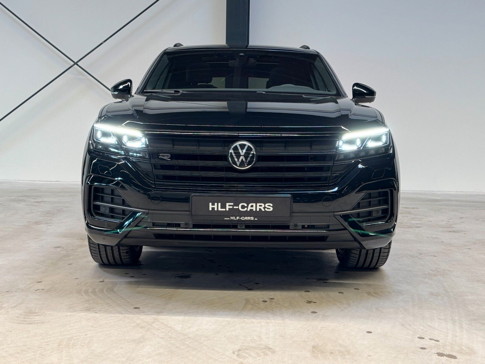 Volkswagen TOUAREG R-LINE 4M. 3.0TDI*LUFTFEDER*PANO*STDHZ