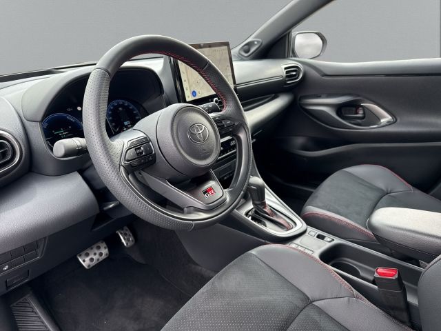 Toyota Yaris 1.5l Hybrid GR SPORT *SAFETY-PAKET*
