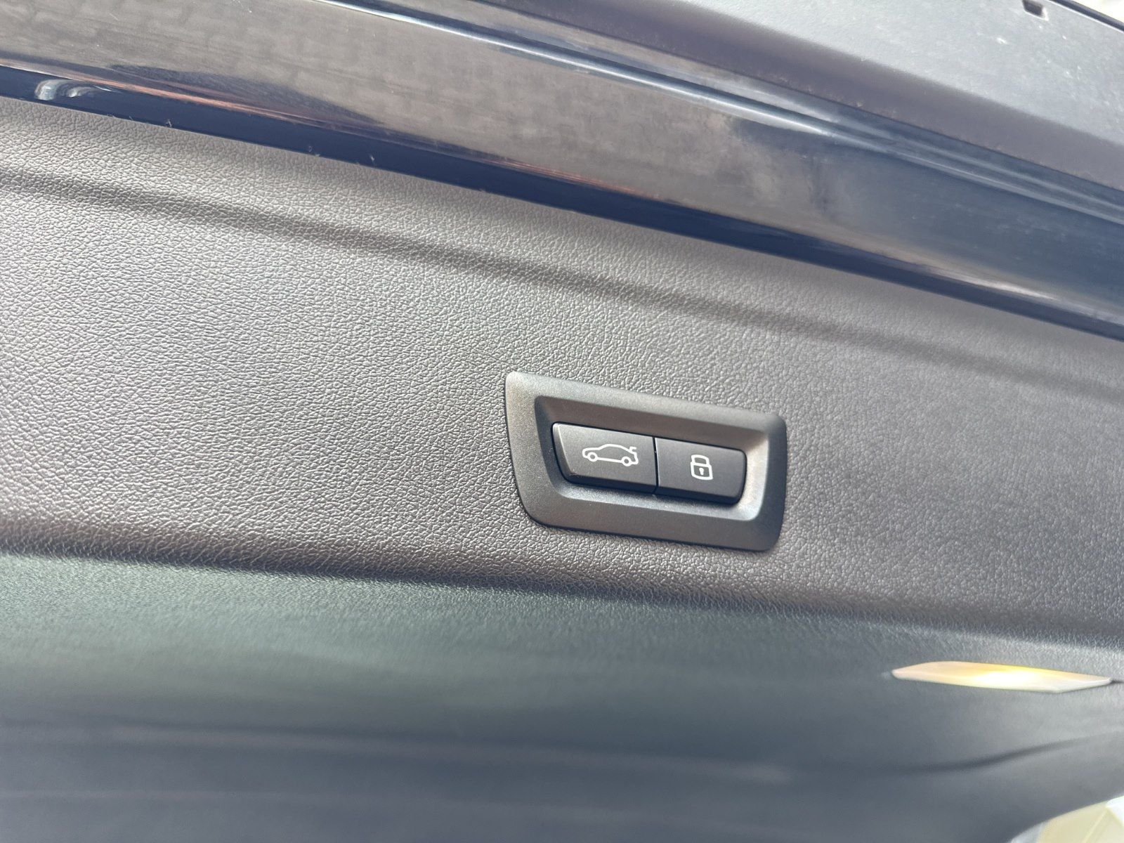 BMW X6 xDrive40d M Sport Pro AHK Pano DA Pro A Pro