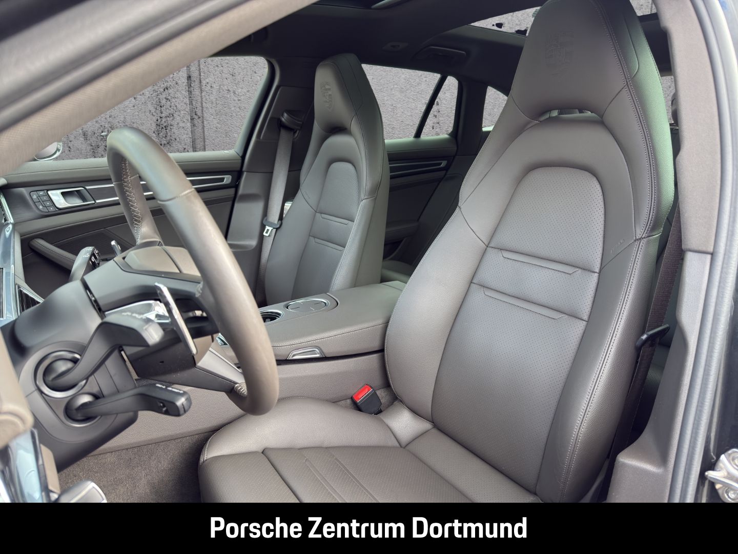 Porsche Panamera 4 E-Hybrid Sport Turismo Platinum Editi
