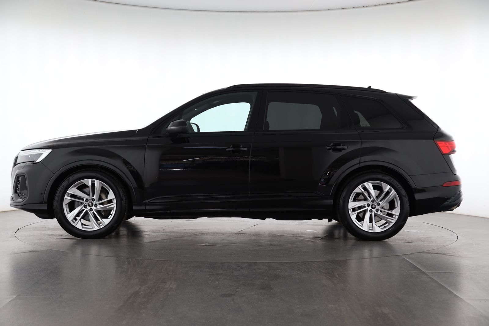 Audi Q7 50 TDI quattro tiptronic S line