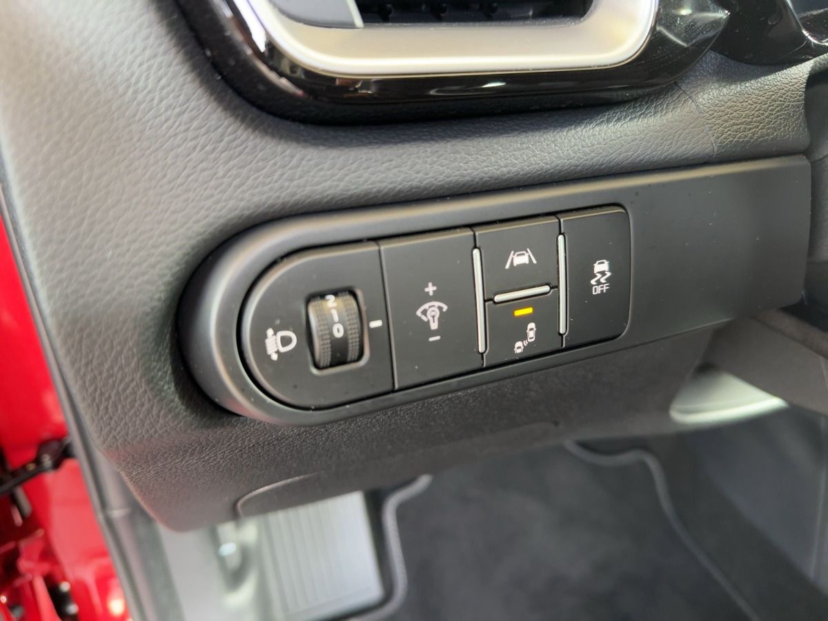 Kia cee'd 1.5T Spirit - Samsaru's Car Outlet