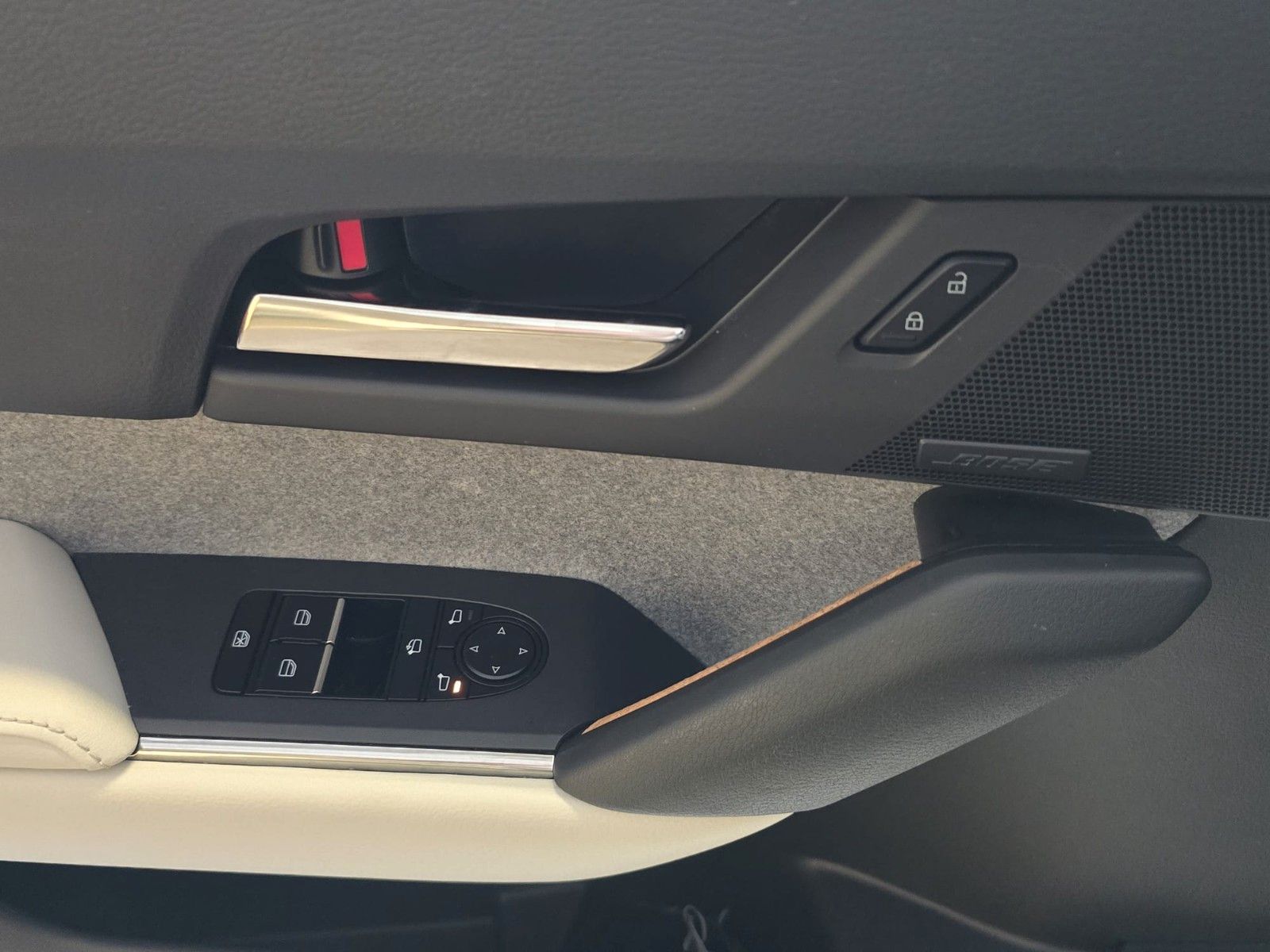 Mazda MX-30 e-Skyactiv EV Makoto *MC-P.*PRE-P*