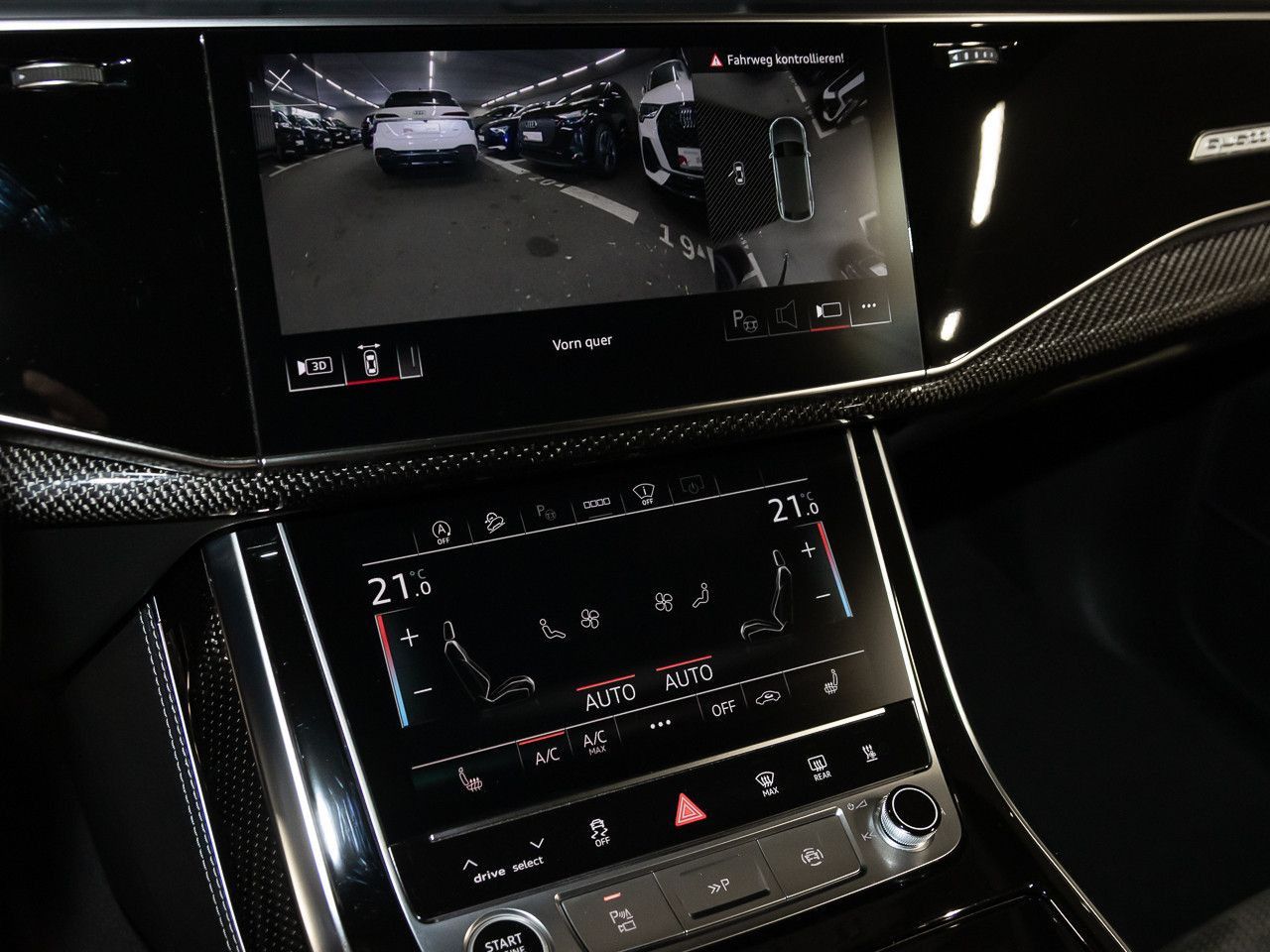 Audi Q8 50 TDI quattro S line Matrix AHK Pano 23''