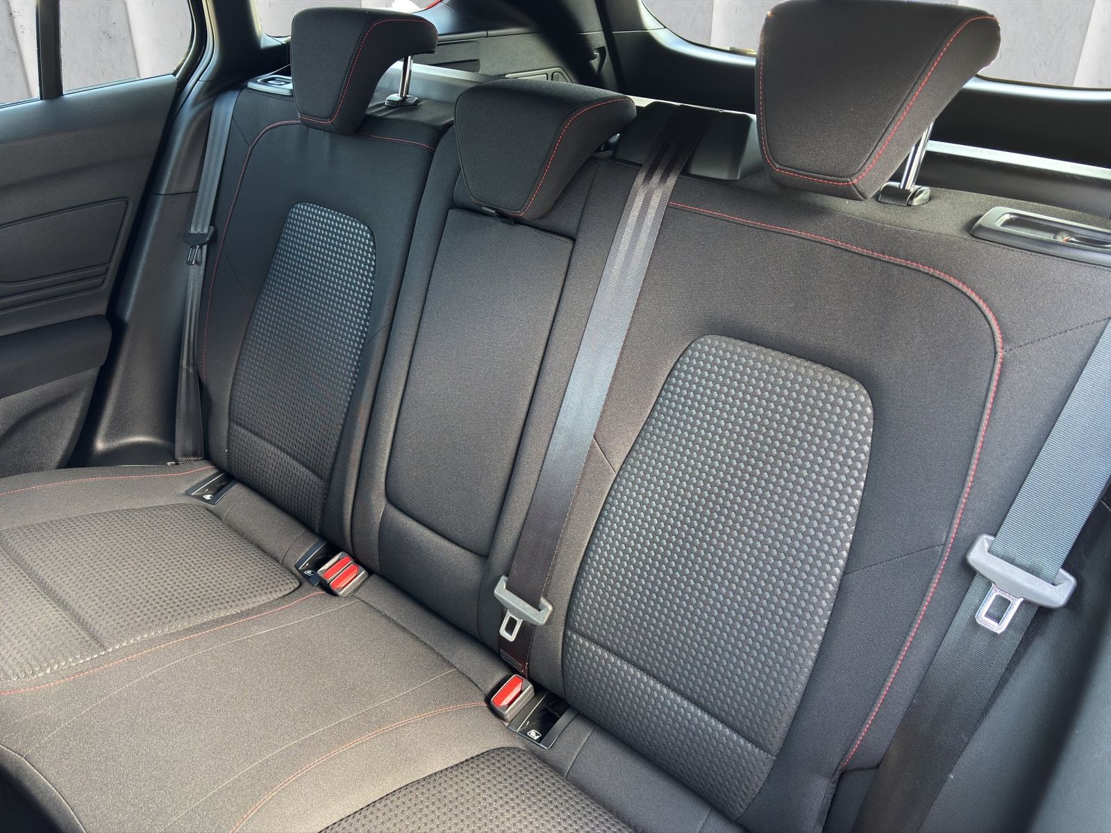 Ford Focus ST-Line X Turnier Aut.*AHK*ACC*HUD*KAM*NAV