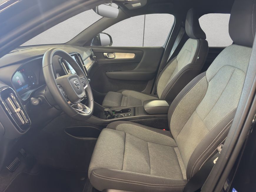 Volvo XC40 B3 DKG LED Google-Maps Kamera PDCv+h AHK