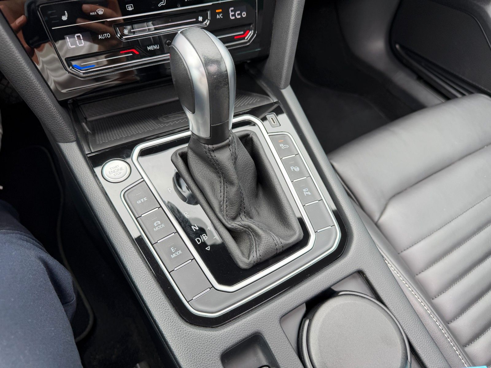 Volkswagen Passat Variant GTE*PANO*ACC*360°*AHK*Virtual