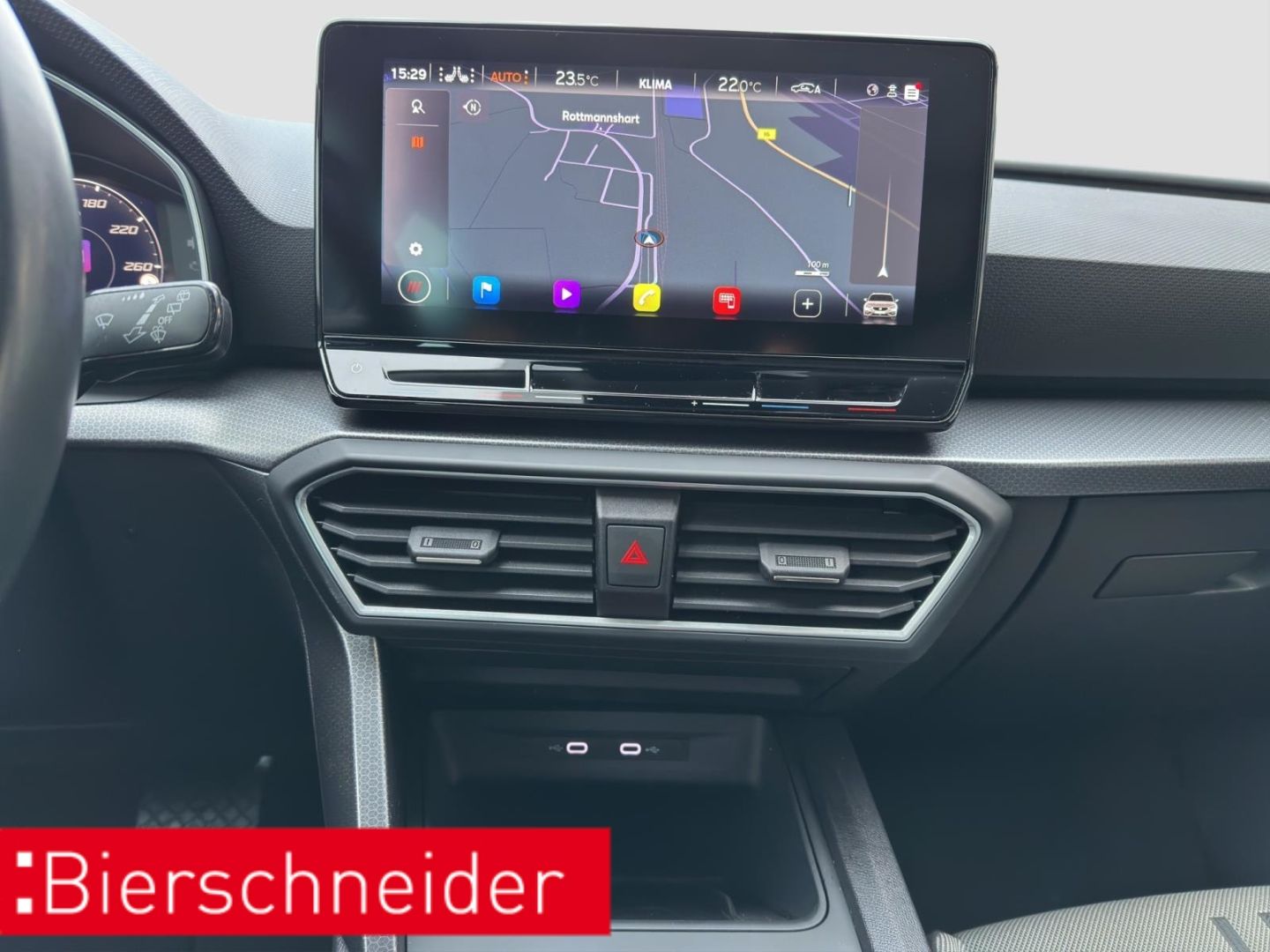 Seat Leon SP 2.0 TDI DSG Style PANO AHK KAMERA LED NA
