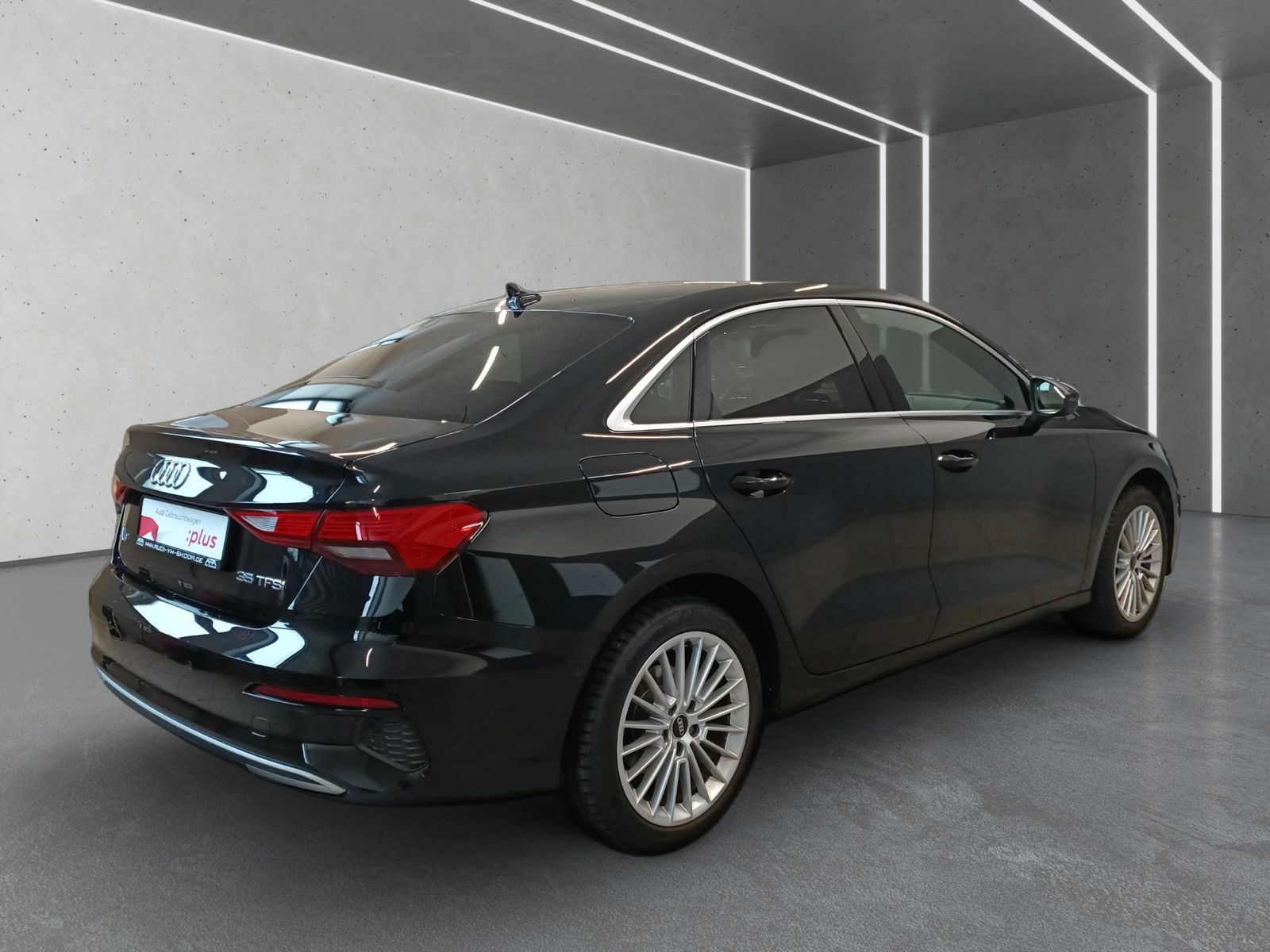 Audi A3 Limousine 35 TFSI Adv. S tronic - Samsaru's Car Outlet