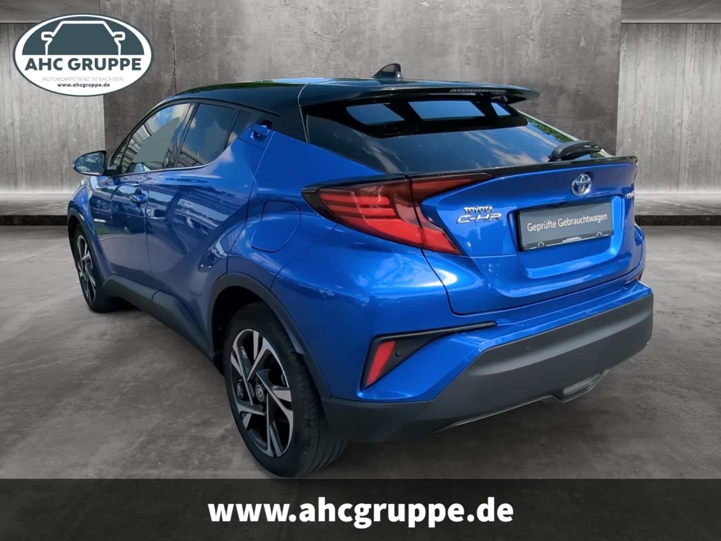 Toyota C-HR Hybrid - Samsaru's Car Outlet