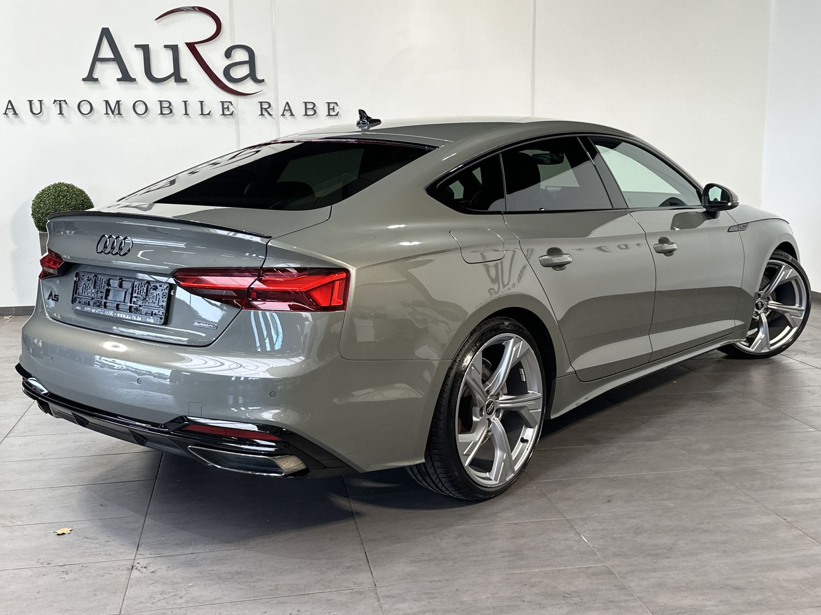 Audi A5 SpB 40 TDI Qu S-Line NAV+LED+AHK+20ZO+1HD+SHZ