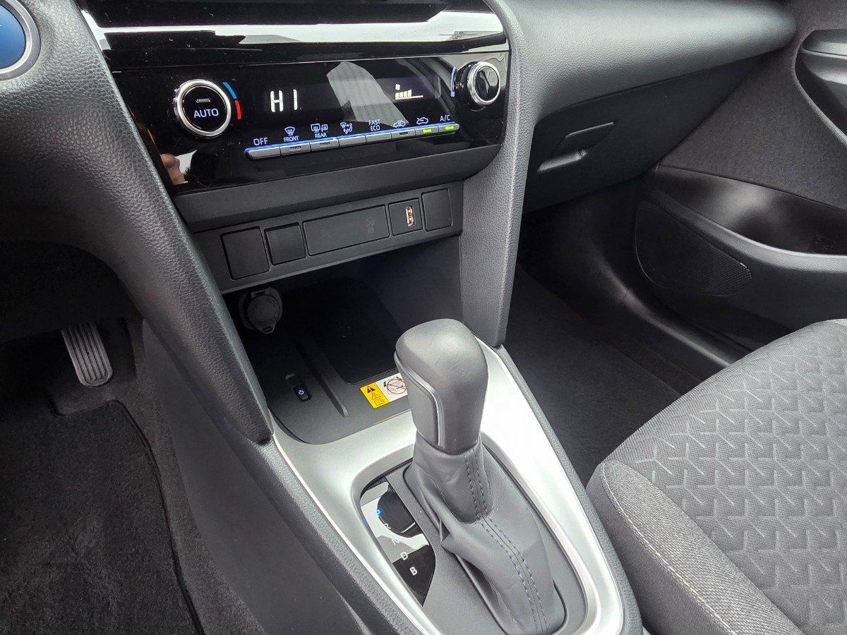Toyota Yaris Cross 1.5 Hybrid Team D ACC LED Navi
