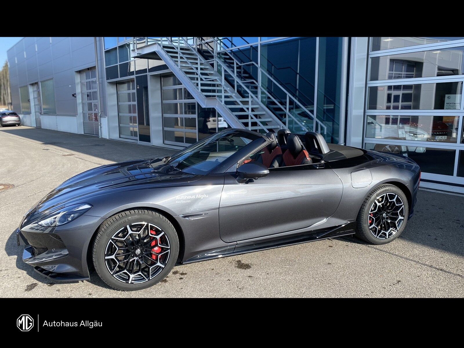 MG Cyberster Roadster ACC 360 Keyl MG iSmart LED