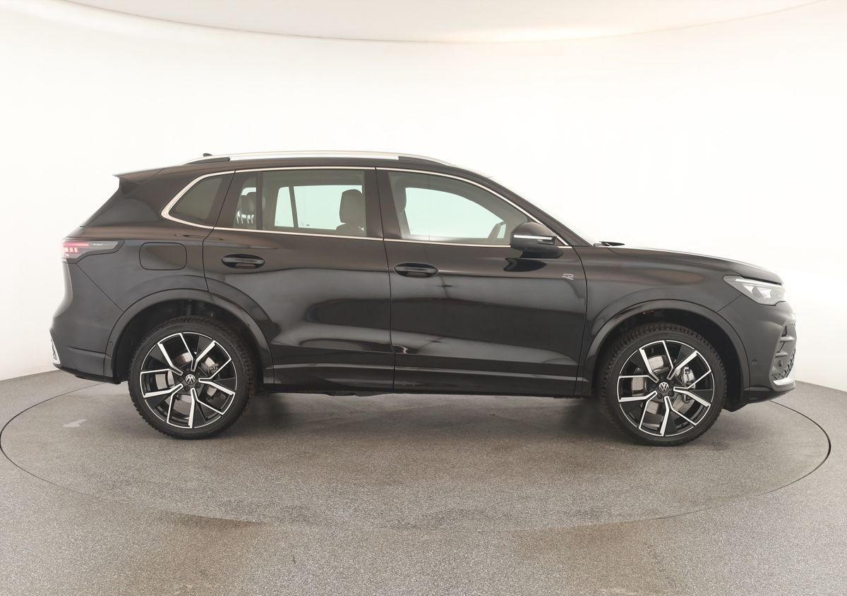 Volkswagen Tiguan 2.0 TDI 4M DSG R-Line Leder Pano Navi 360