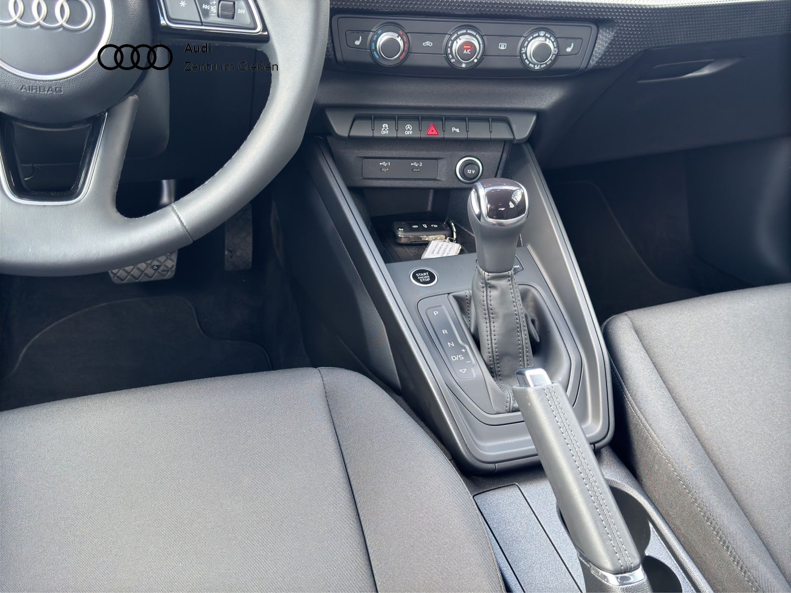 Audi A1 Sportback 25 TFSI S-tronic S line LED MMI Nav