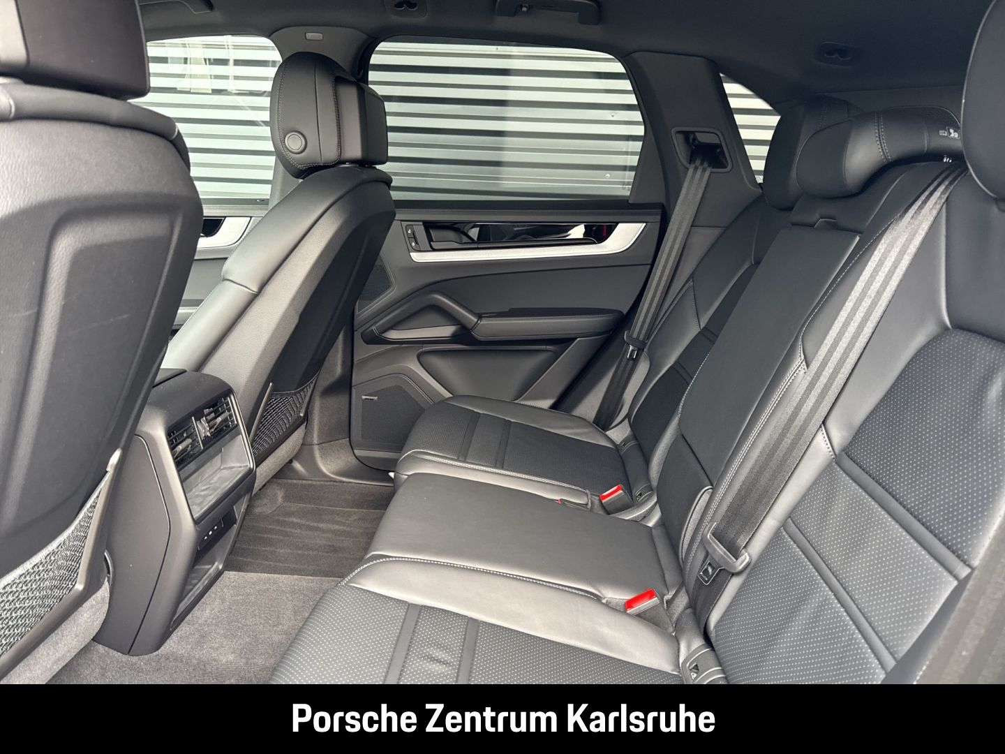 Porsche Cayenne E-Hybrid BOSE LED-Matrix Panoramadach