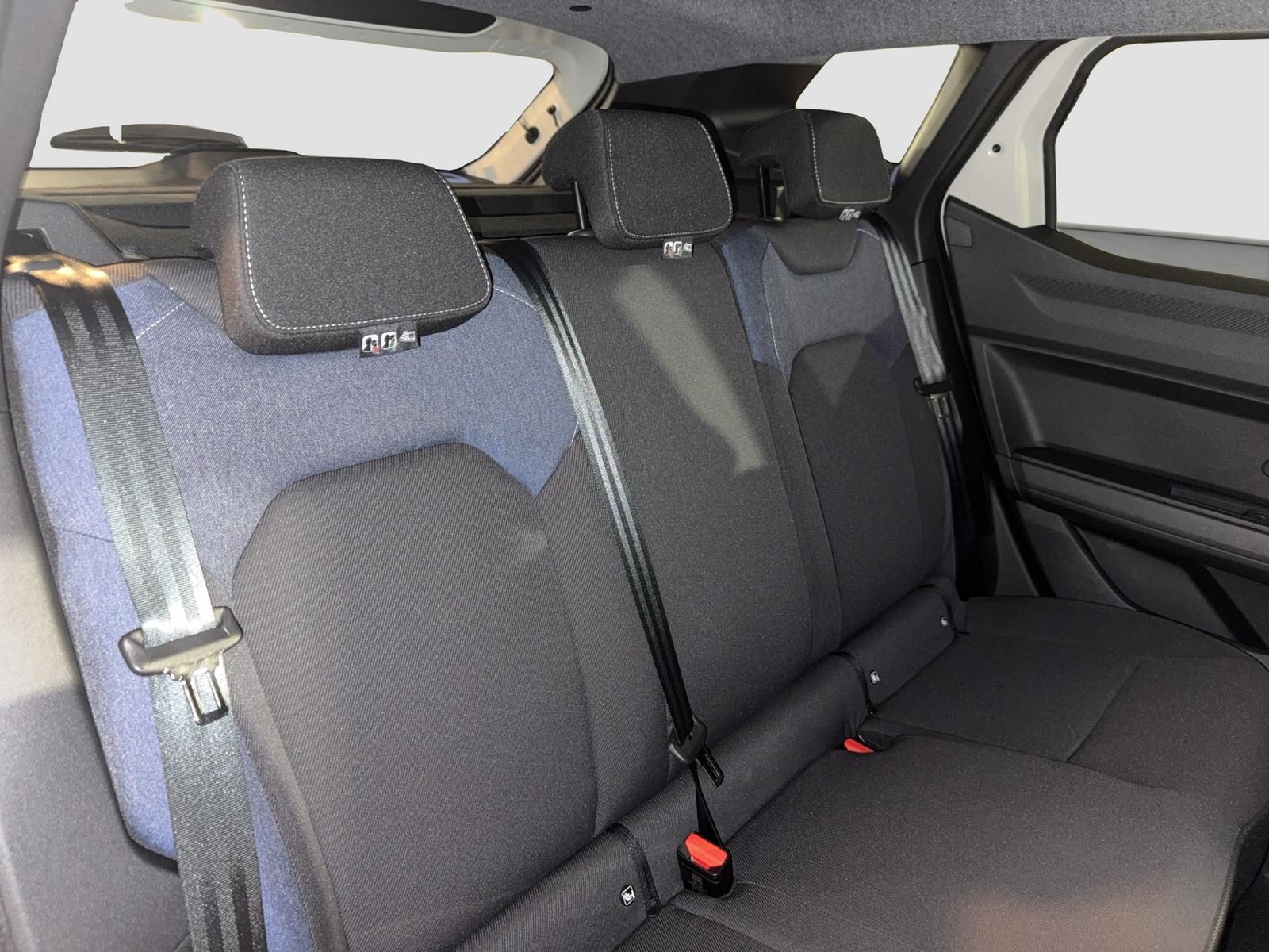 Dacia Duster TCe 130 Journey 4x4 - Samsaru's Car Outlet