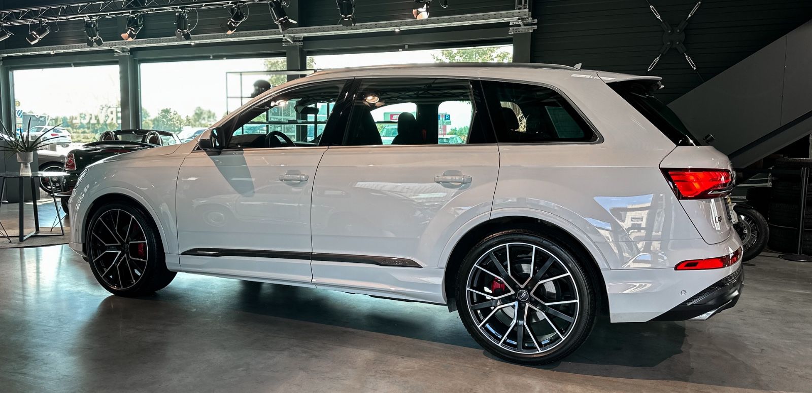 Audi Q7 45 TDI QUATTRO-S LINE-STHZ-1.HAND-19%-MÜNCHEN
