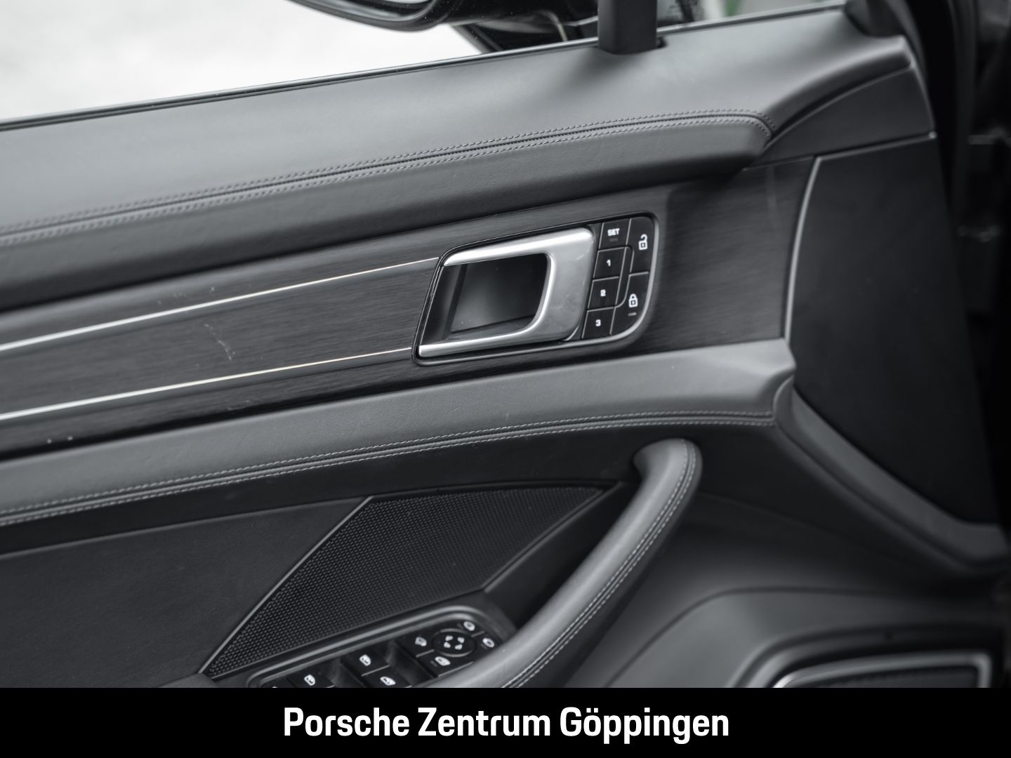 Porsche Panamera GTS BOSE SportDesign Surround-View LED