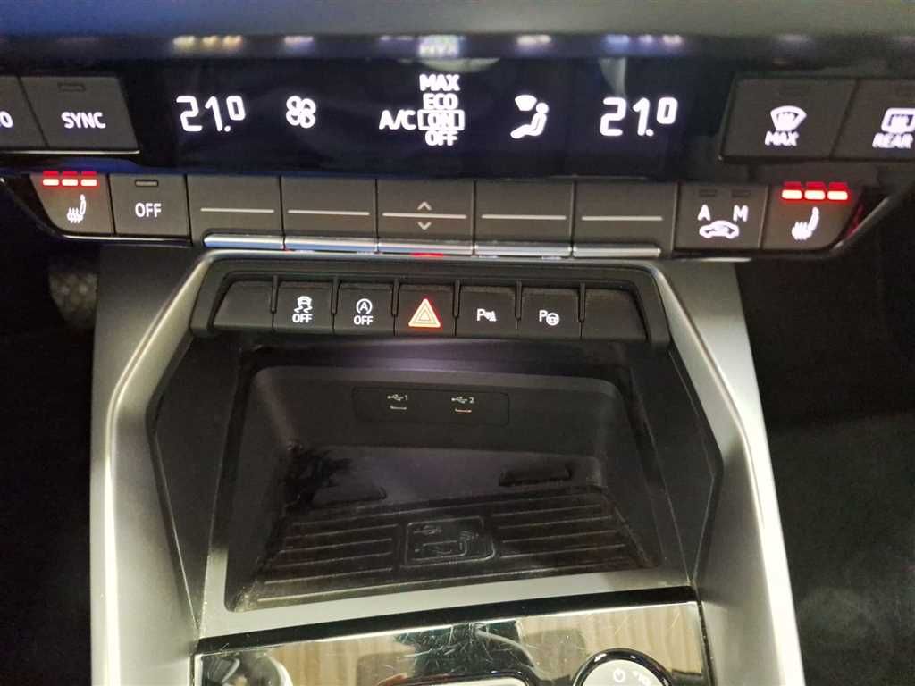 Audi A3 advanced 35 2.0 TFSI S-tronic MMI Standhz AHK