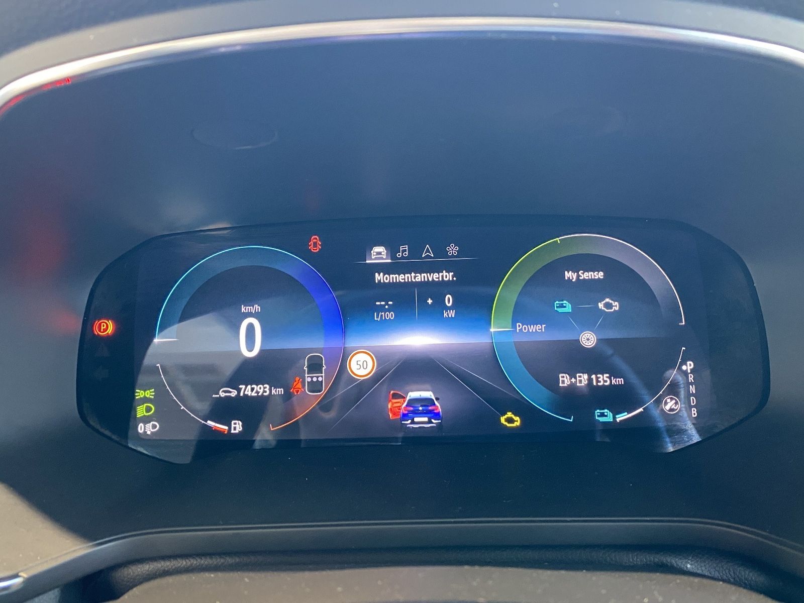 Renault Captur BUSINESS EDITION E-TECH Plug-in - Samsaru's Car Outlet