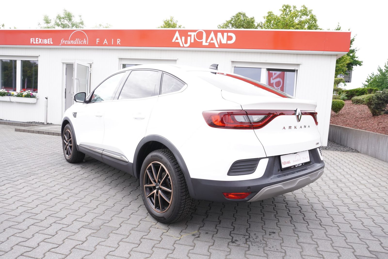 Renault Arkana 1.3 TCe 140 Techno - Samsaru's Car Outlet