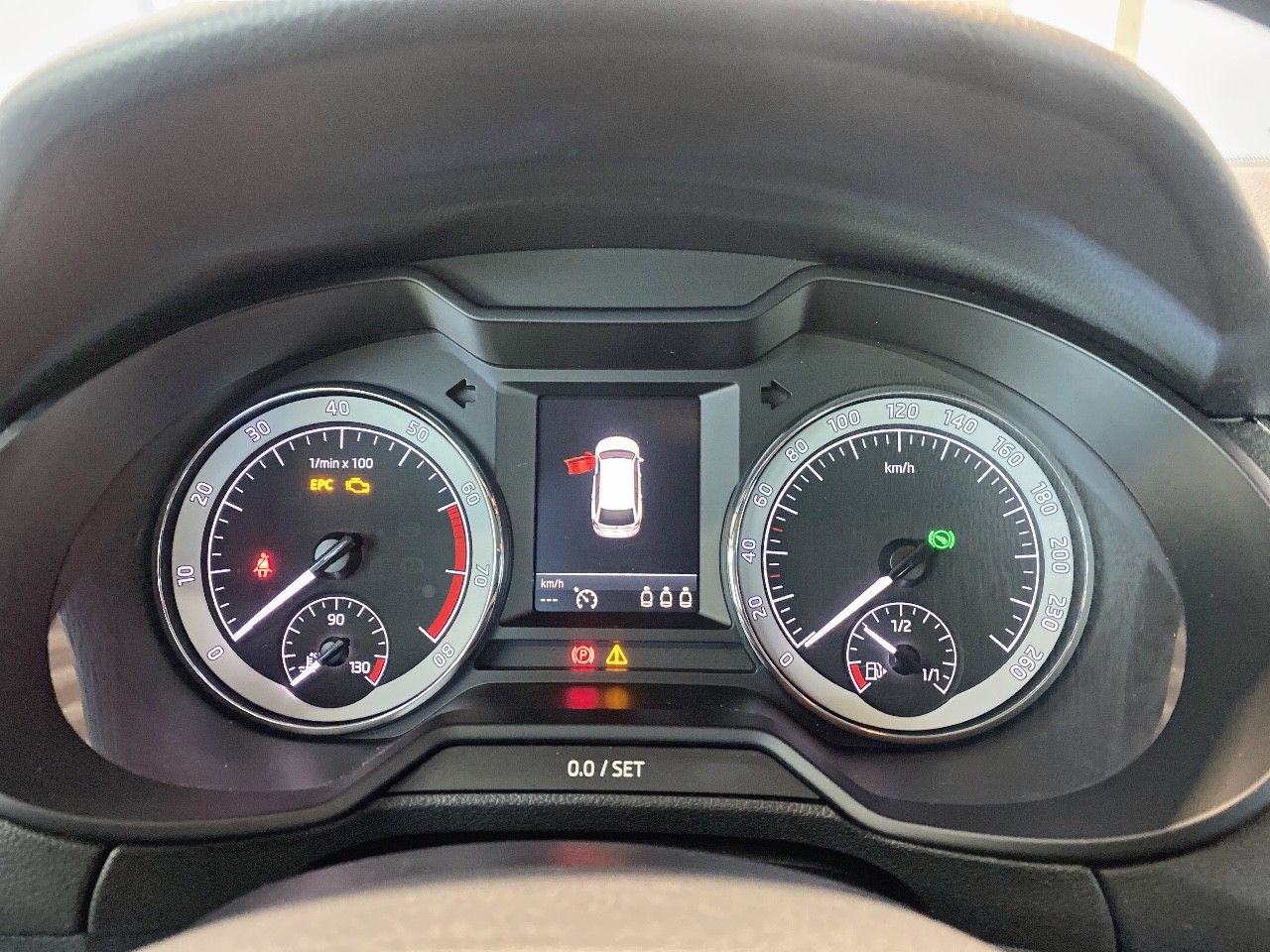 Skoda Octavia Combi Style 1.5 TSI - Samsaru's Car Outlet