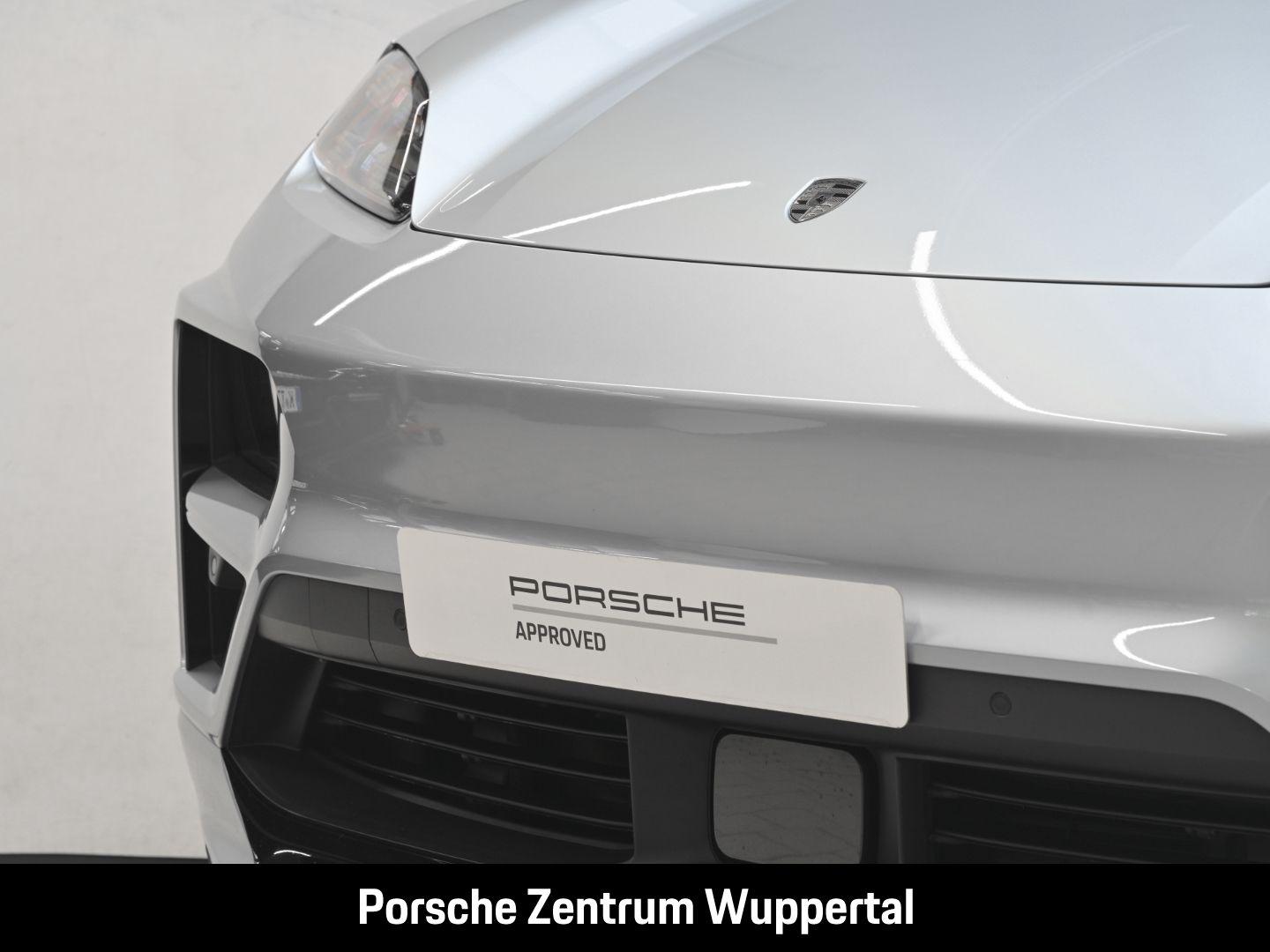 Porsche Macan Turbo*SportChrono*Sitzlüftung*BOSE*Pano*LE