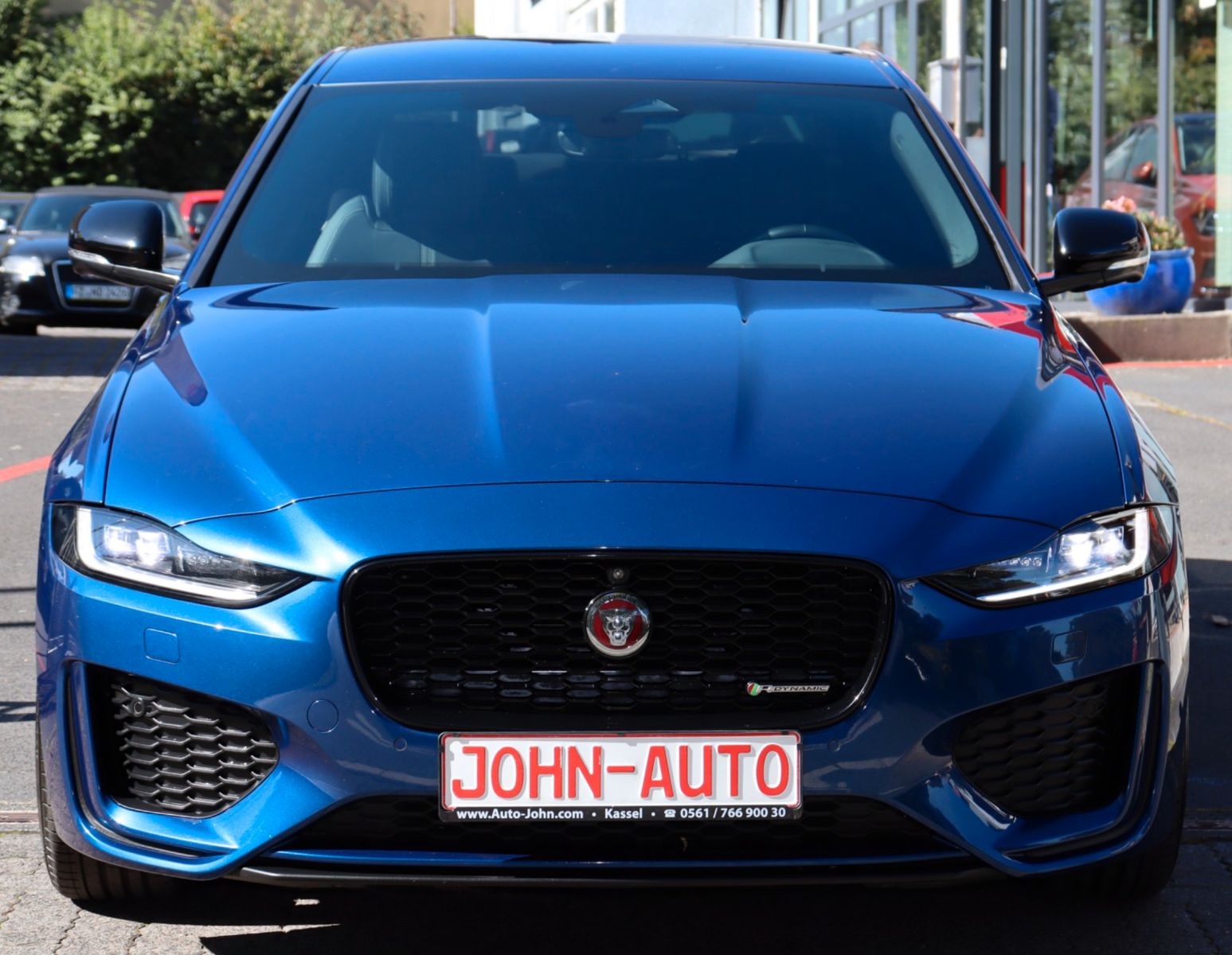 Jaguar XE R-Dynamic Black AWD *1.Hd*360 Kamera*LED*
