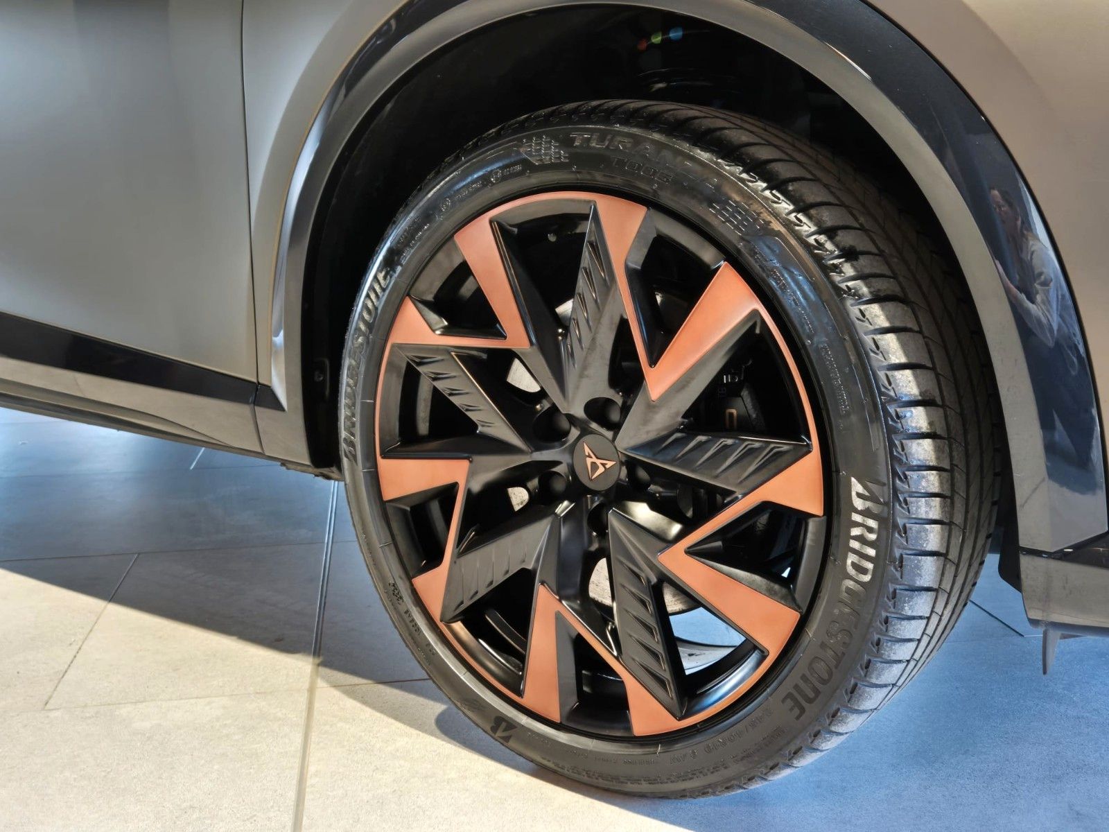 Cupra Formentor VZ 1.5 e-HYBRID - Samsaru's Car Outlet
