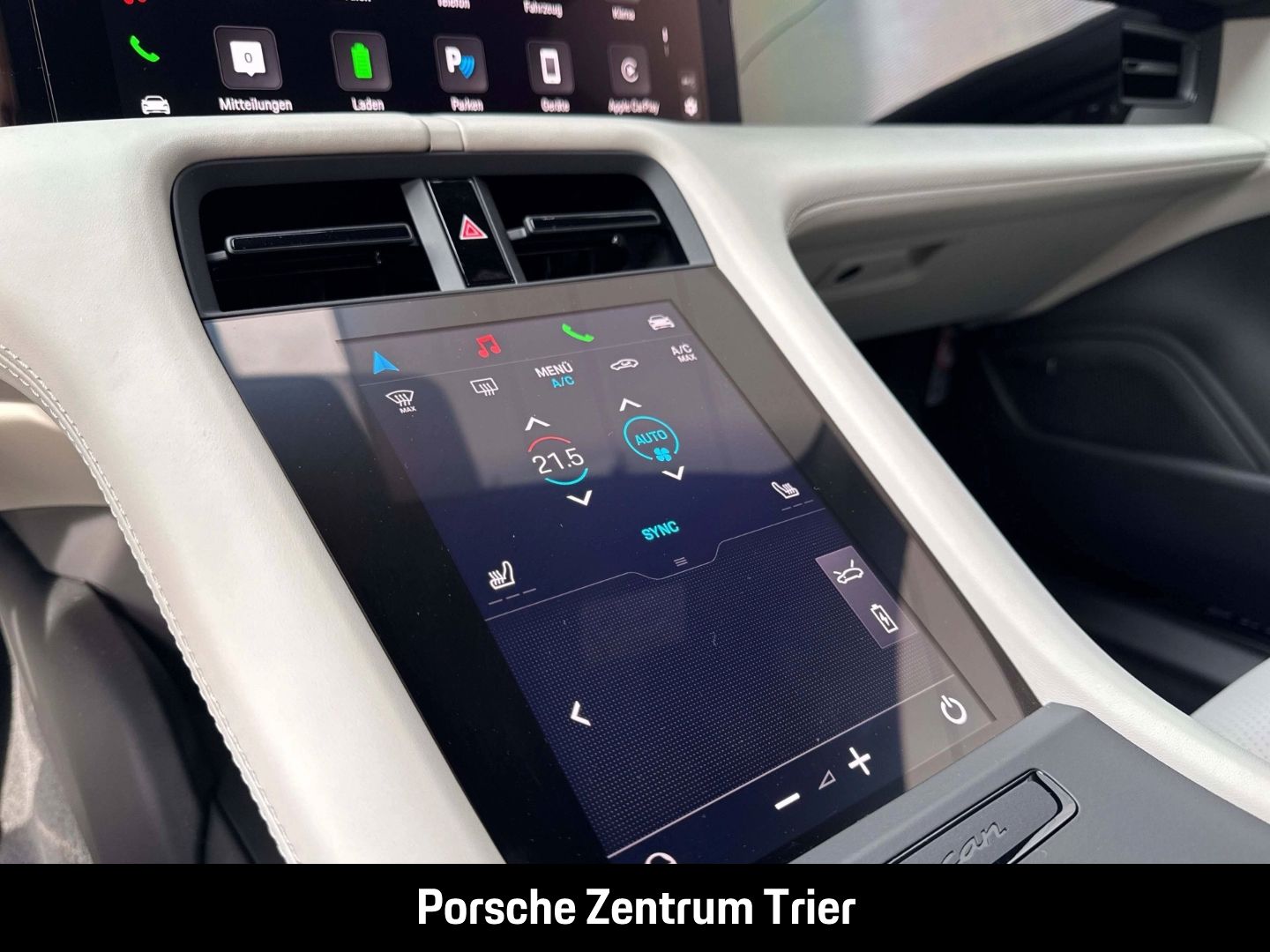 Porsche Taycan 4 Cross Turismo HA-Lenkung InnoDrive