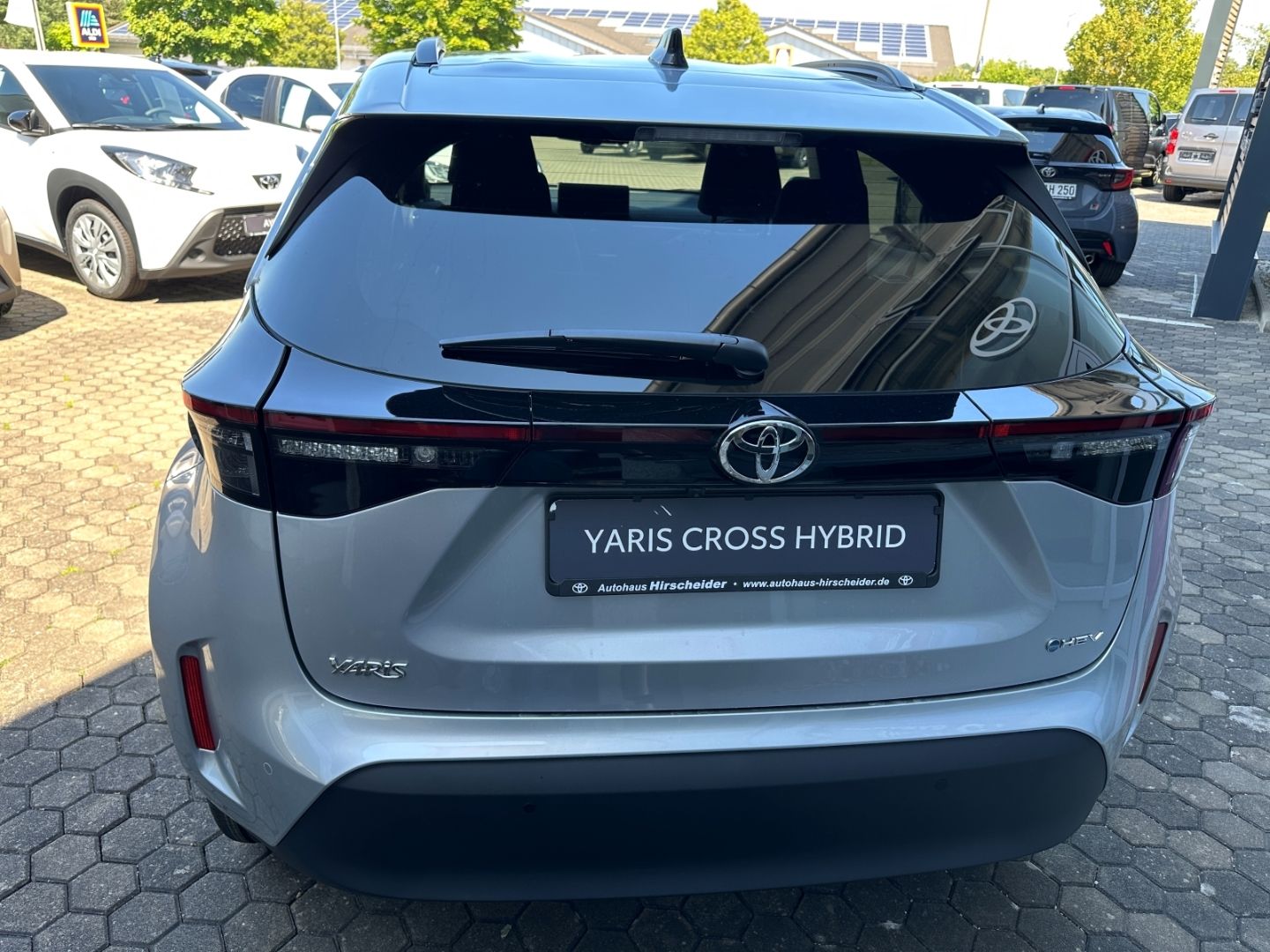 Toyota Yaris Cross 1,5 l 4x2 Hybrid Teamplayer*Safety,-