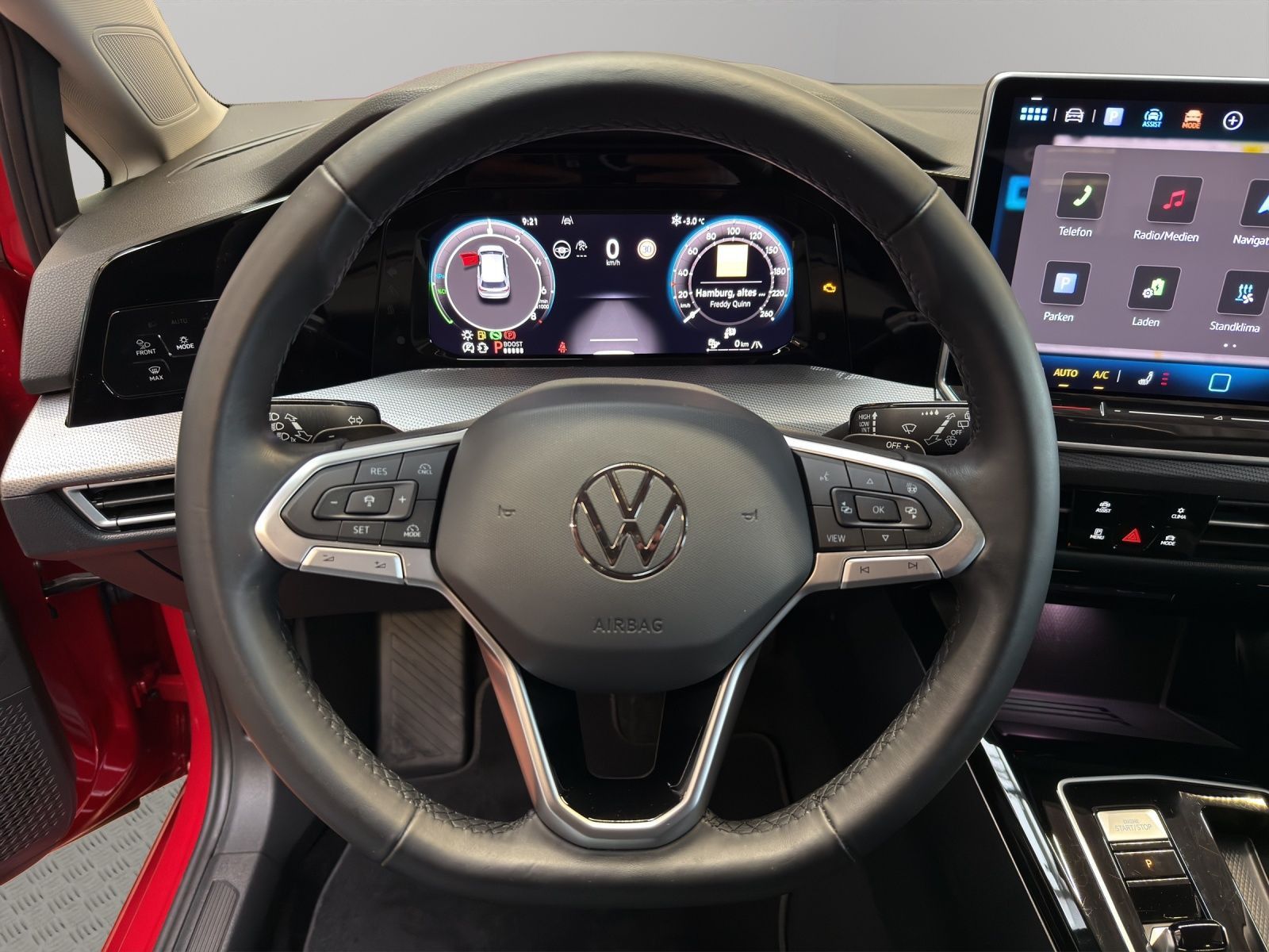 Volkswagen Golf VIII 1.5 eTSI eHybrid Style NAV+ACC+HUD+360