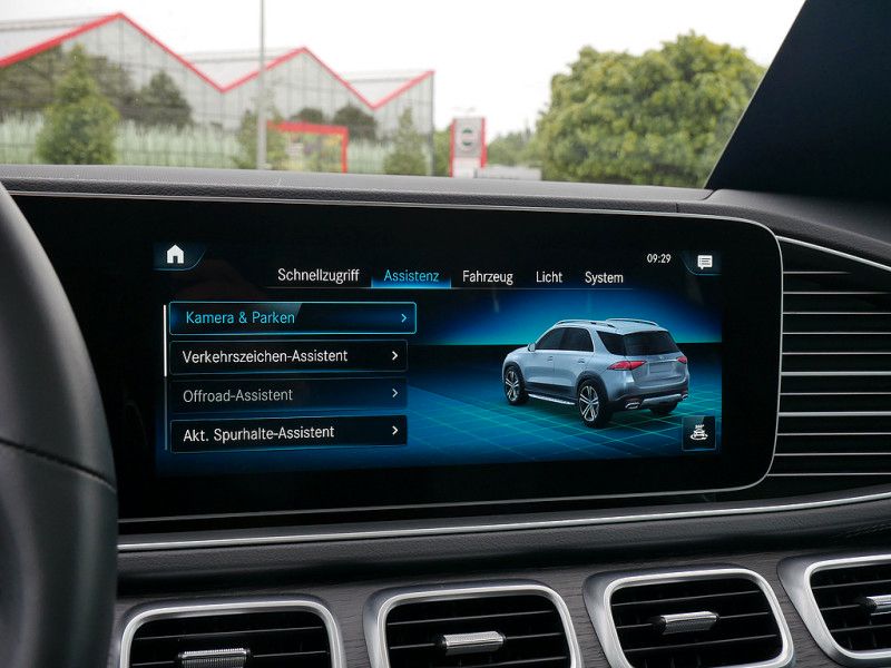 Mercedes-Benz GLE 580 4M BURM AMG DISTR AIRMATIC PANO SPUR