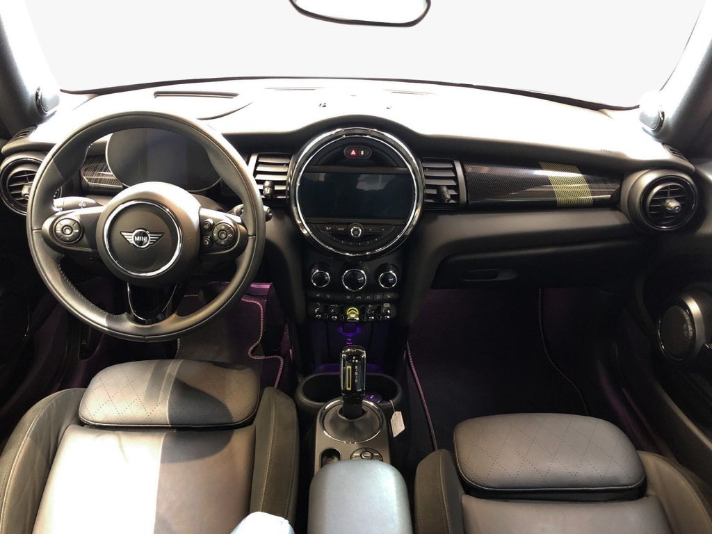 MINI Cooper SE Trim L - Samsaru's Car Outlet