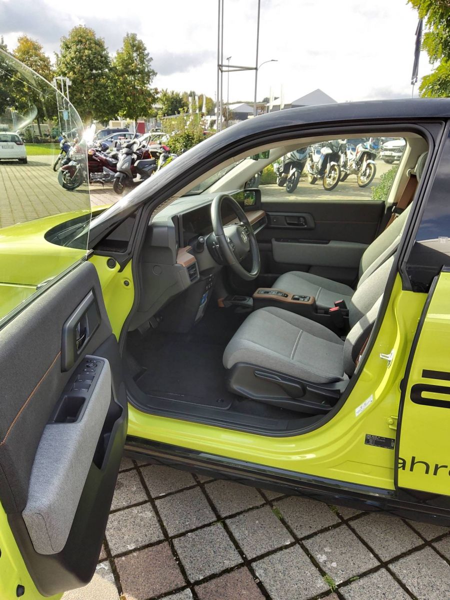Honda e Advance