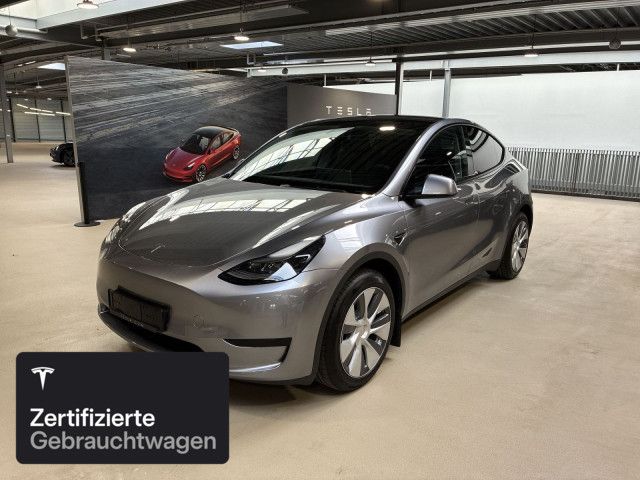 Tesla Model Y Rear-Wheel Drive
