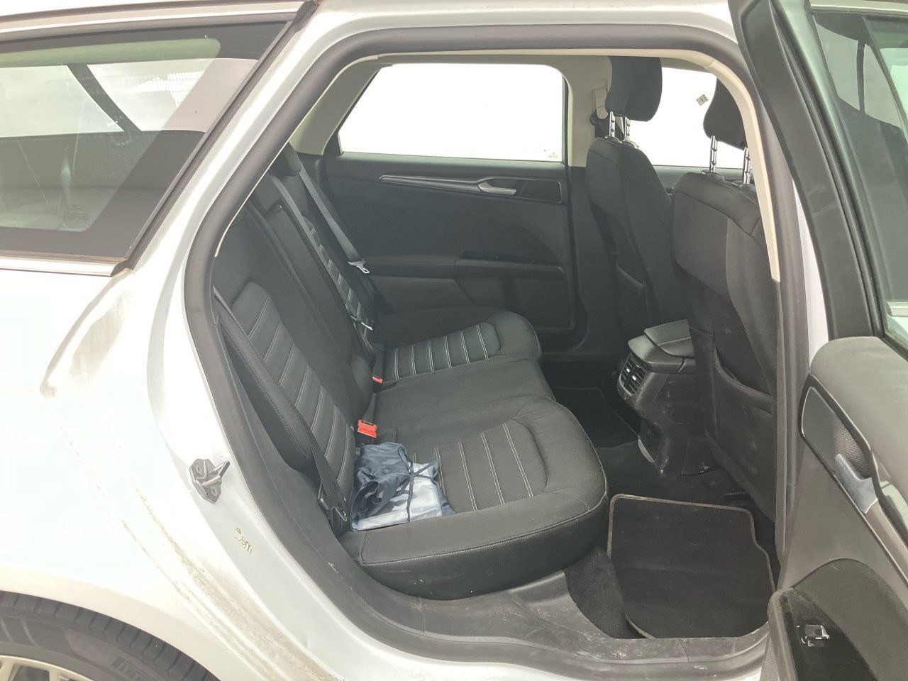 Ford Mondeo 2.0 EcoBlue Titanium - Samsaru's Car Outlet