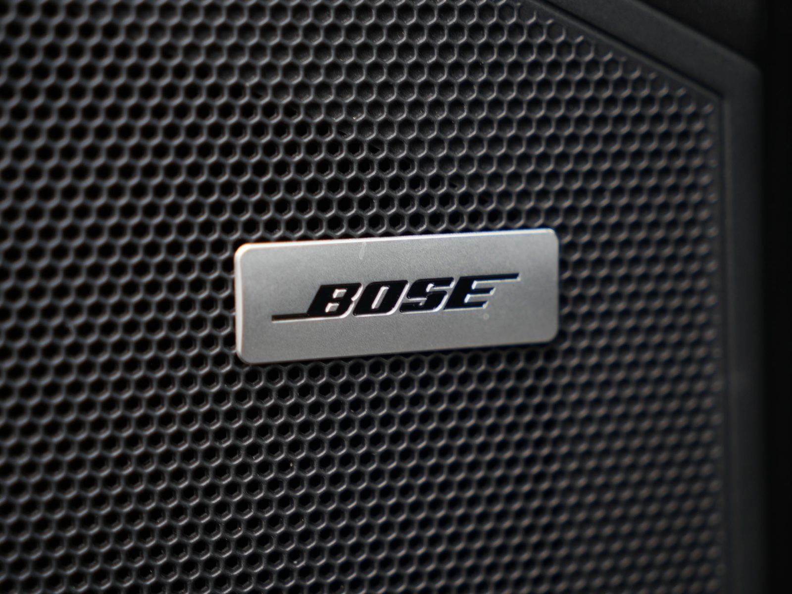 Porsche E-Hybrid MY24-INNODRIVE-ACC-LUFTF.-PANO-BOSE-RS