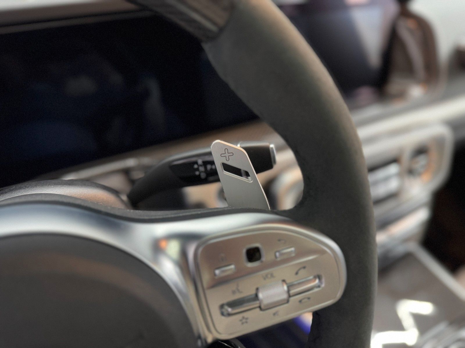 Mercedes-Benz G63 AMG BRABUS - Samsaru's Car Outlet