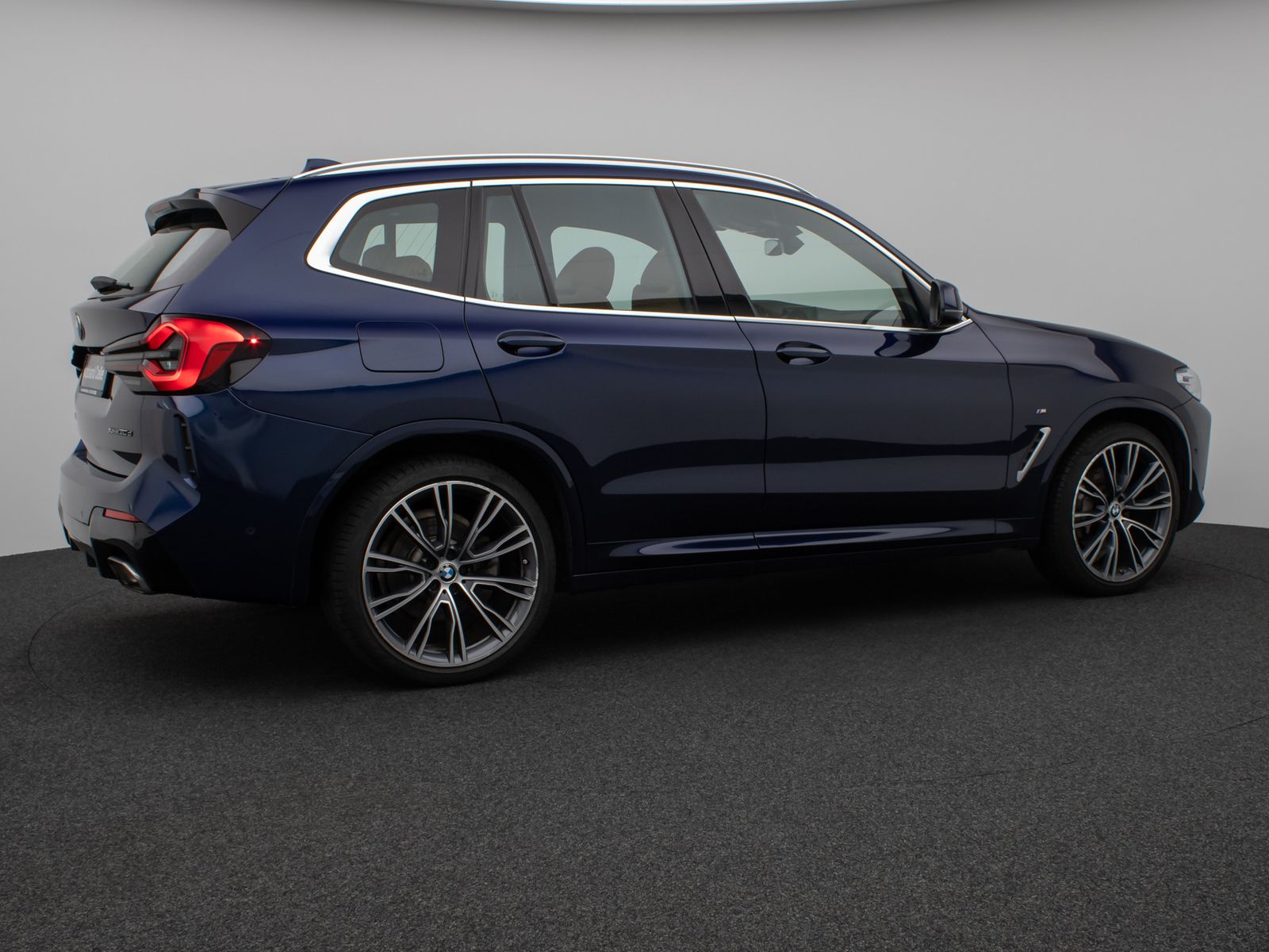 BMW X3 xD30d M Sport Panoram Kamera DAB HiFi AHK 21"