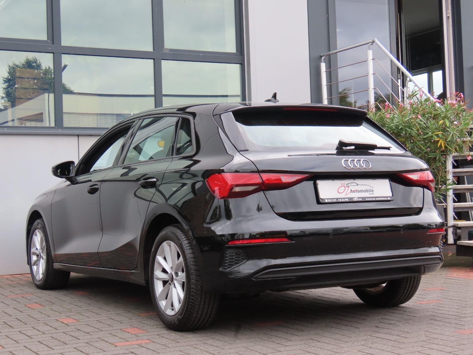 Audi A3 35 TFSI Sportback Autom. Sportsitze Navi