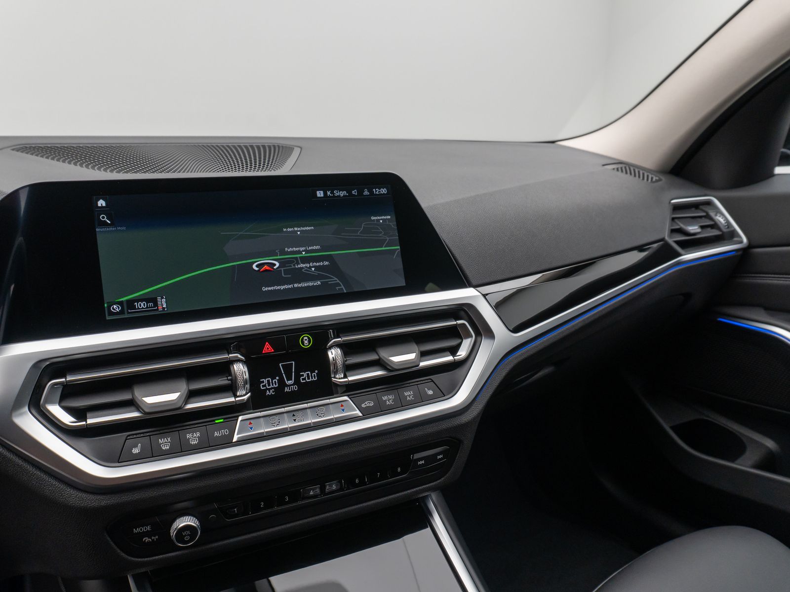 BMW 320d SportLine - Samsaru's Car Outlet