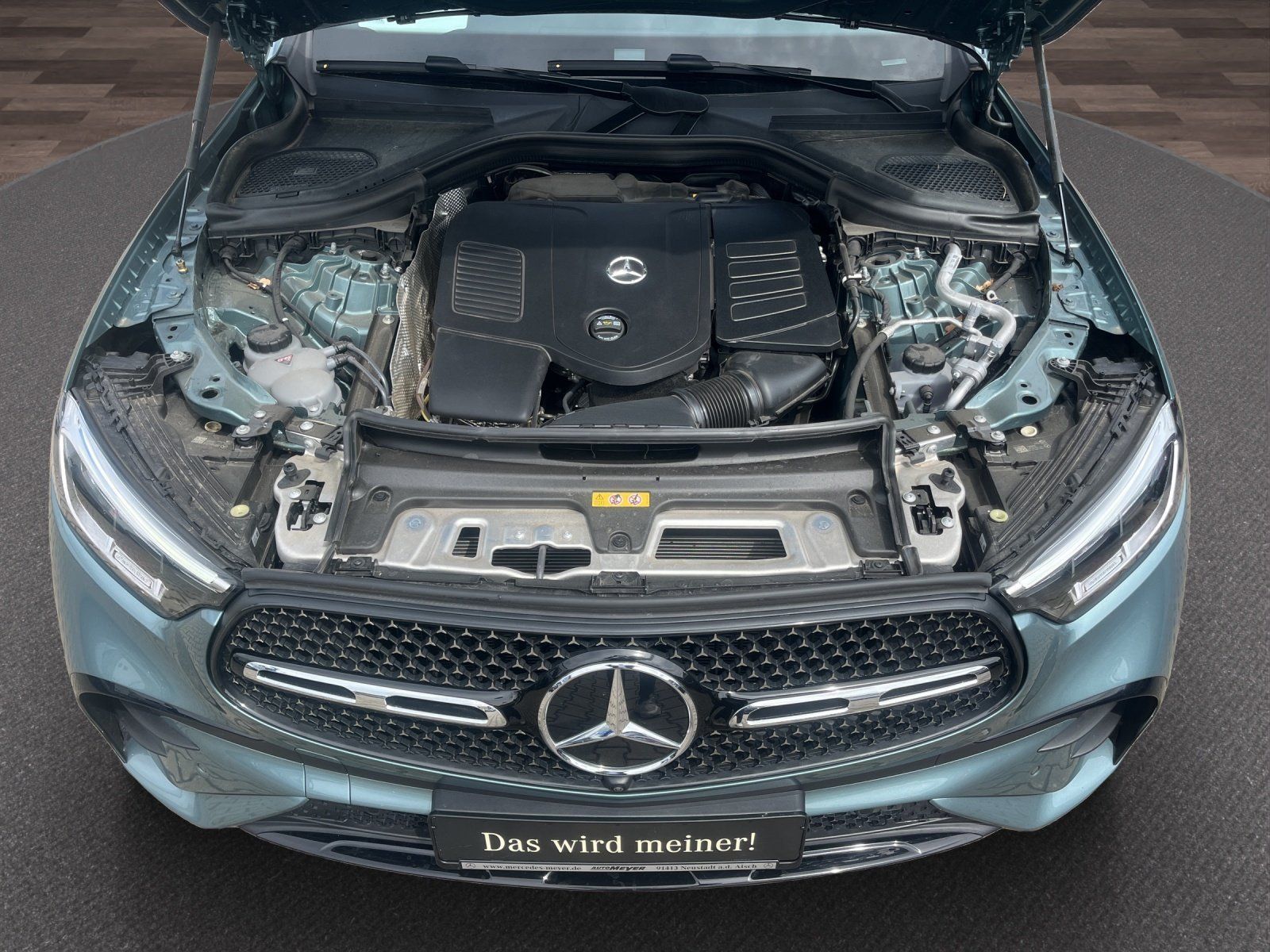 Mercedes-Benz GLC 200 4M AMG+NIGHT+AHK+PANO+360°+DISTR+STHZG++