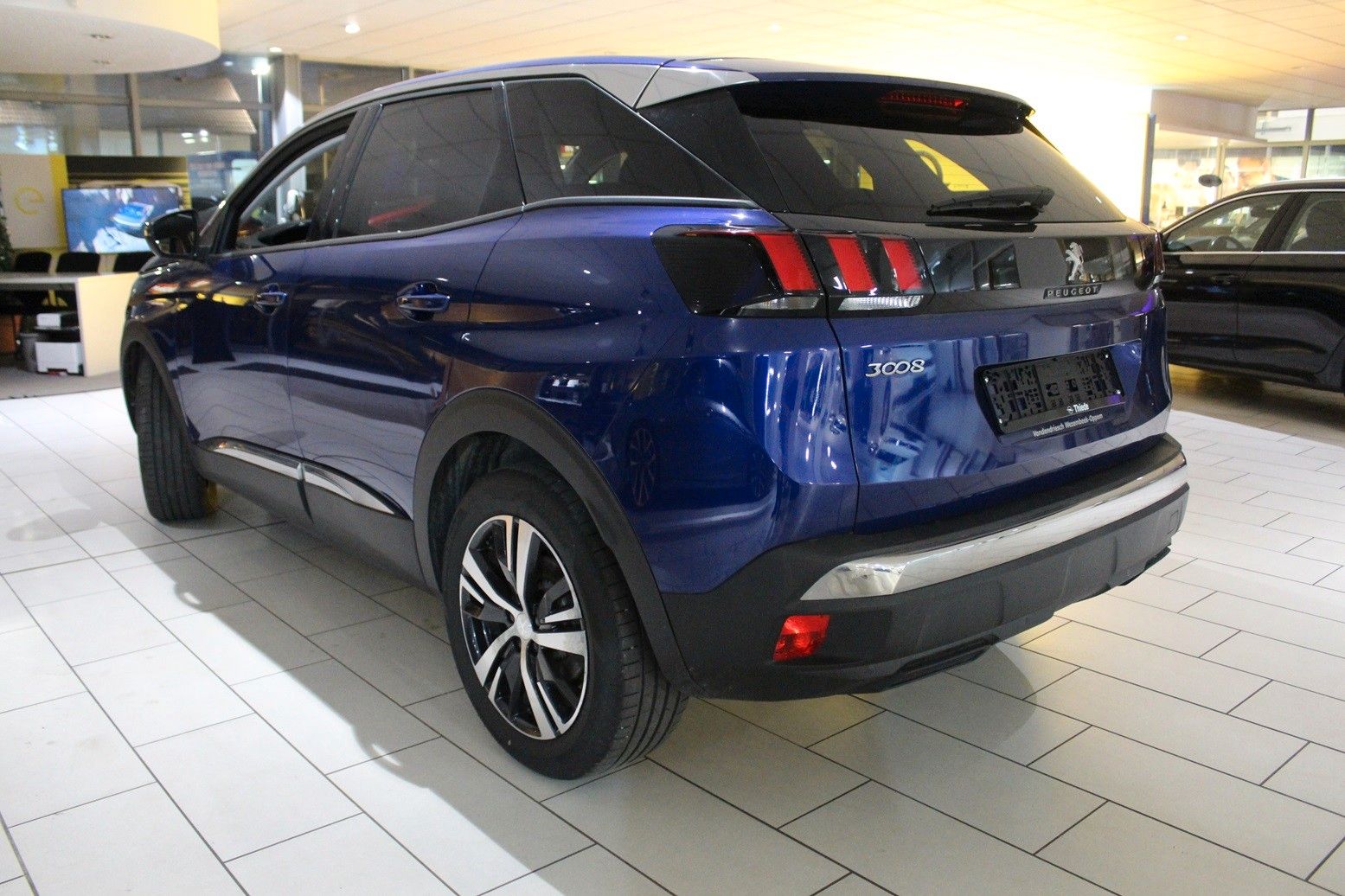 Peugeot 3008 Allure 1.5D - Samsaru's Car Outlet