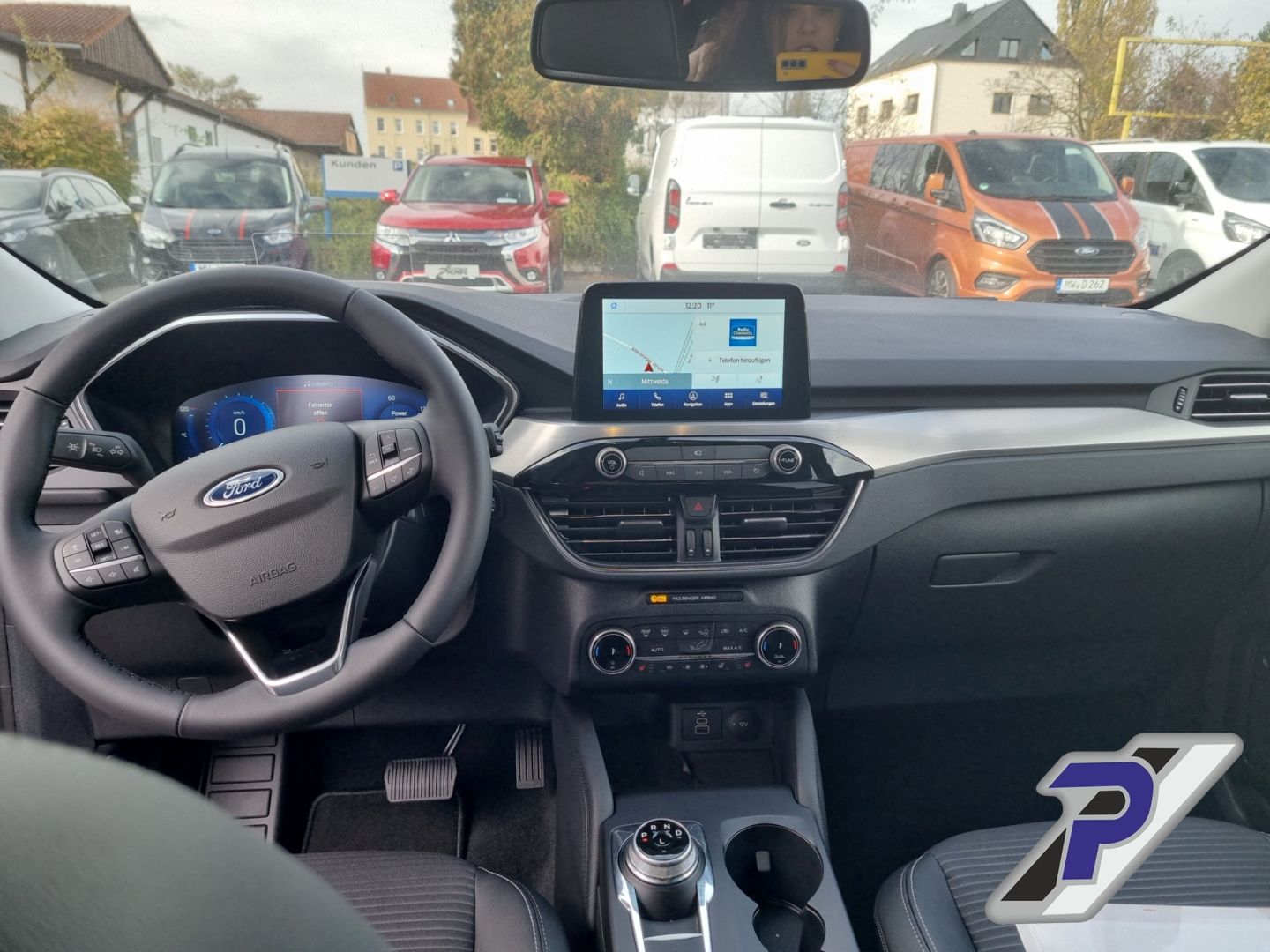 Ford Kuga Plug-In Hybrid Titanium X - Samsaru's Car Outlet