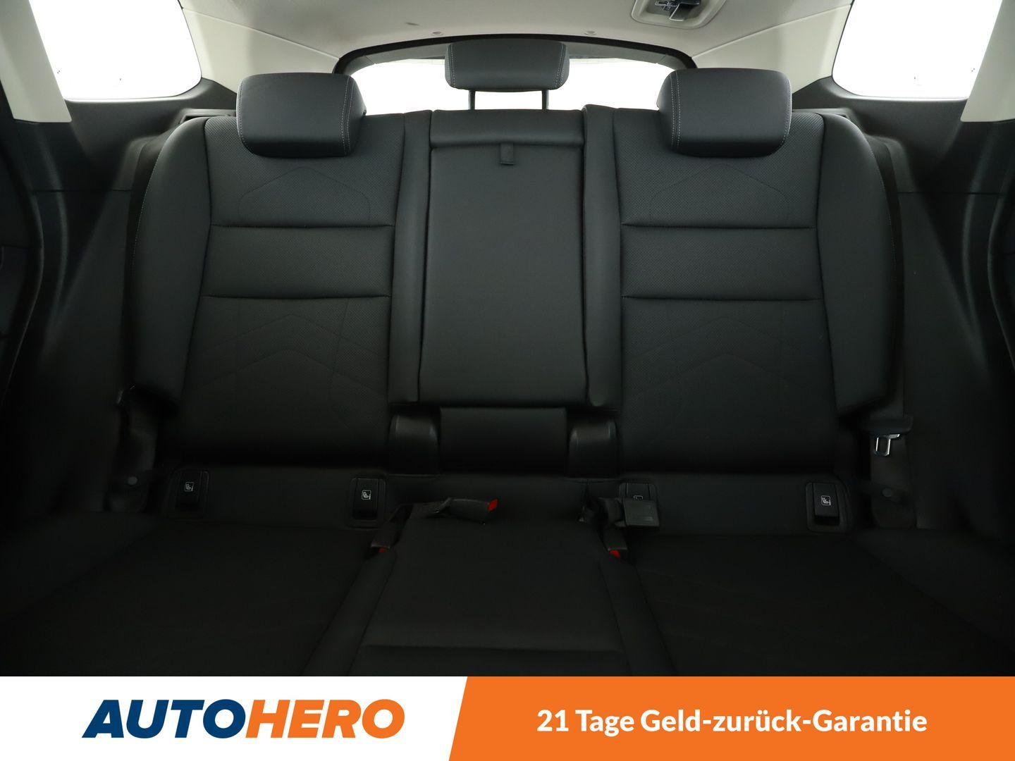 BMW X1 xDrive 30e xLine - Samsaru's Car Outlet